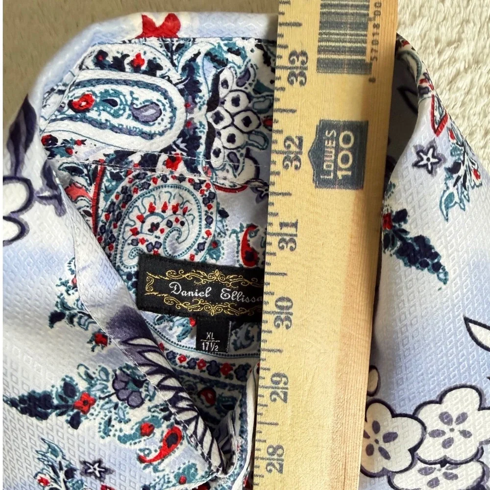 Daniel Ellissa Button Down Shirt Mens‎ XL Blue Paisley Floral cuffed Long Sleeve
